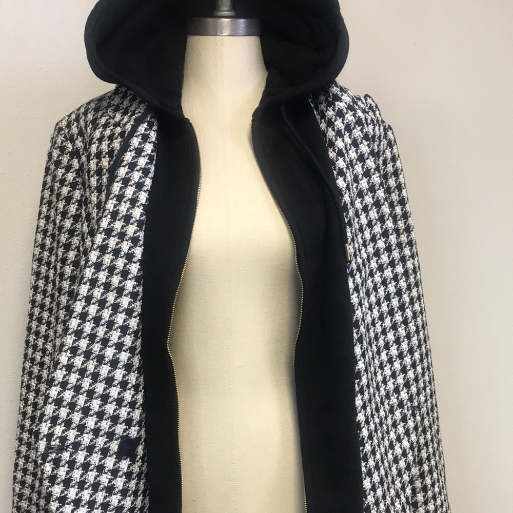 NEW!!! Express Hooded Coat - Picture 5 of 12
